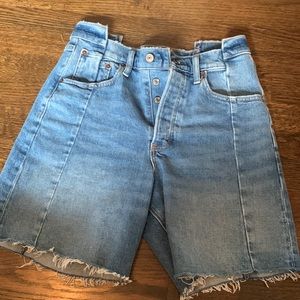 Abercrombie 7” dad short